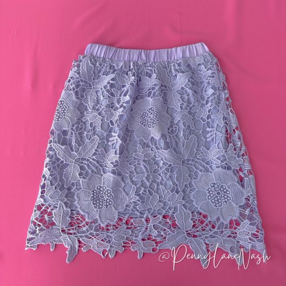 NWT Tobi Crochet Lace Floral Bodycon Mini Skirt Lavender - Picture 5 of 7